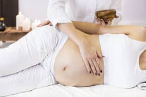 massage-femme-enceinte-villefranche