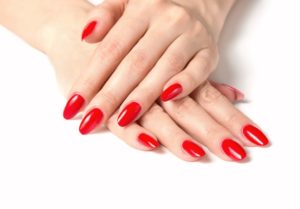 pose-vernis-manucure-villefranche